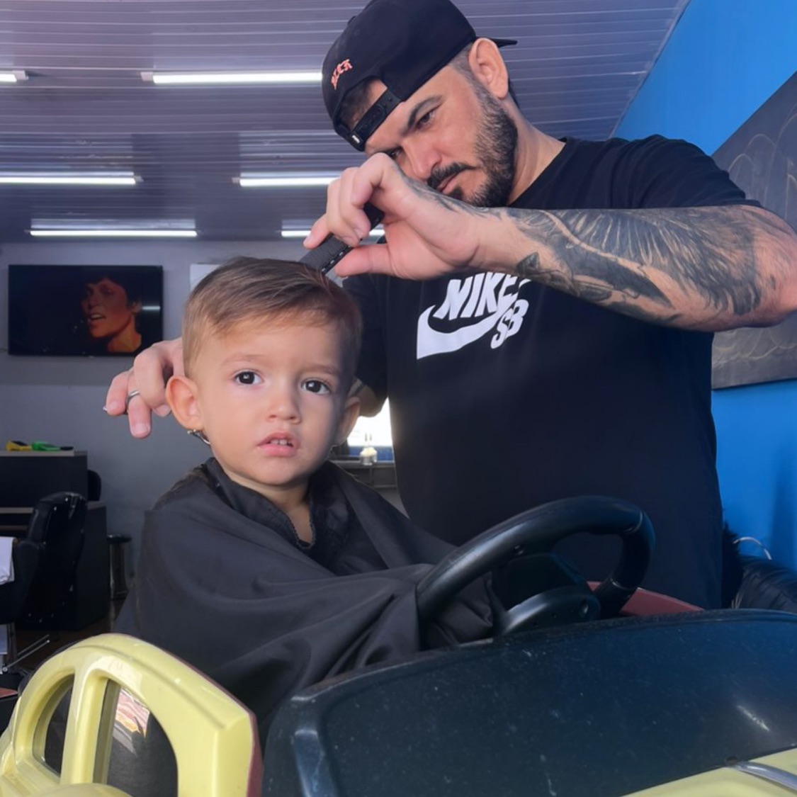Corte infantil na Barbearia Só Feras
